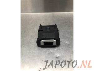 Gebruikte Camera voorzijde Nissan X-Trail (T32) 1.6 DIG-T 16V Prijs € 174,95 Margeregeling aangeboden door Japoto Parts B.V.