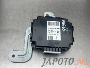 Begagnade Dator , karosskontroll (BCM) Kia Picanto (JA) 1.0 T-GDI 12V Pris € 24,99 Marginaltabell erbjuds av Japoto Parts B.V.