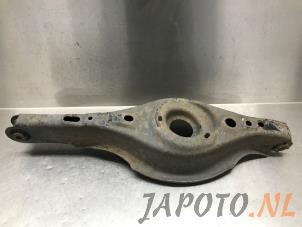 Gebruikte Draagarm onder rechts-achter Mazda CX-5 II (KF) 2.0 SkyActiv-G 165 16V 4WD Prijs € 74,99 Margeregeling aangeboden door Japoto Parts B.V.