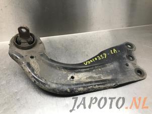 Gebruikte Draagarm boven links-achter Mazda CX-5 II (KF) 2.0 SkyActiv-G 165 16V 4WD Prijs € 49,99 Margeregeling aangeboden door Japoto Parts B.V.