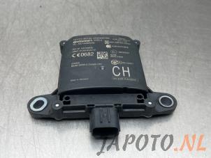 Begagnade Dödvinkelsensor Toyota C-HR (X1,X5) 1.8 16V Hybrid Pris € 74,99 Marginaltabell erbjuds av Japoto Parts B.V.