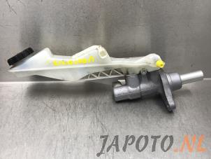 Gebruikte Hoofdremcilinder Mazda CX-5 I (KE,GH) 2.0 SkyActiv-G 16V 2WD Prijs € 49,95 Margeregeling aangeboden door Japoto Parts B.V.