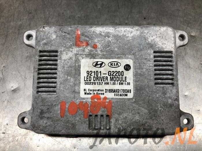 LED-strålkastarmodul från en Hyundai Ioniq EV 38 kWh 2019