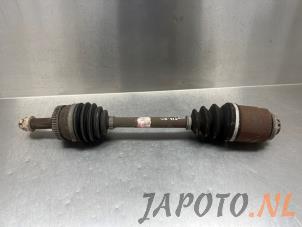 Gebruikte Steekas rechts-voor Hyundai Tucson (JM) 2.7 V6 24V 4x4 Autom. Prijs € 99,95 Margeregeling aangeboden door Japoto Parts B.V.