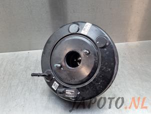 Gebruikte Rembol Kia Cee'd (JDB5) 1.6 GDI 16V Prijs € 59,95 Margeregeling aangeboden door Japoto Parts B.V.