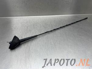 Gebruikte Antennespriet Nissan Pixo (D31S) 1.0 12V Prijs € 24,95 Margeregeling aangeboden door Japoto Parts B.V.