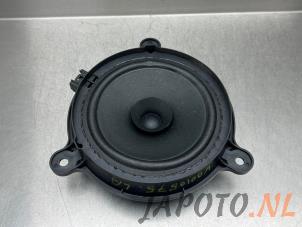 Gebruikte Speaker Mazda CX-5 II (KF) 2.0 SkyActiv-G 165 16V 2WD Prijs € 29,99 Margeregeling aangeboden door Japoto Parts B.V.