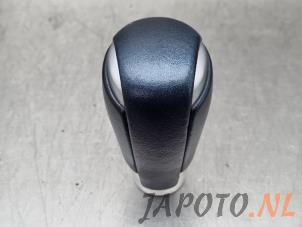 Gebruikte Pookknop Mazda CX-5 II (KF) 2.0 SkyActiv-G 165 16V 2WD Prijs € 24,95 Margeregeling aangeboden door Japoto Parts B.V.