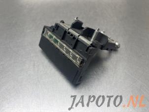 Gebruikte Accupool Nissan Juke (F16) 1.0 DIG-T 117 12V Prijs € 49,95 Margeregeling aangeboden door Japoto Parts B.V.