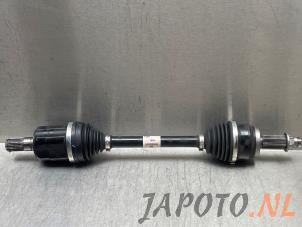 Gebruikte Steekas links-voor Kia Sportage (NQ5E) 1.6 T-GDi PHEV 16V AWD Prijs € 200,00 Margeregeling aangeboden door Japoto Parts B.V.