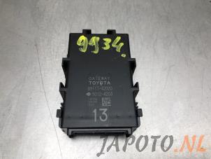 Begagnade Gateway-modul Toyota RAV4 (A4) 2.0 16V VVT-i 4x4 Pris € 24,95 Marginaltabell erbjuds av Japoto Parts B.V.