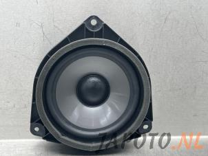 Gebruikte Luidspreker Lexus IS (E3) 300h 2.5 16V Prijs € 19,99 Margeregeling aangeboden door Japoto Parts B.V.