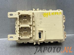 Begagnade Säkringsbox Kia Rio IV (YB) 1.0i T-GDi 120 12V Pris € 74,95 Marginaltabell erbjuds av Japoto Parts B.V.