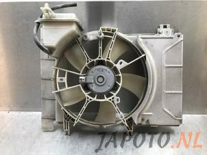 Używane Wentylator Toyota Urban Cruiser 1.33 Dual VVT-I 16V 2WD Cena € 74,95 Procedura marży oferowane przez Japoto Parts B.V.