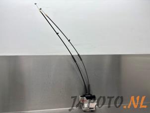 Begagnade Dörrlåsmekanism, 2-dörrars, höger Kia Picanto (TA) 1.0 12V Pris € 99,95 Marginaltabell erbjuds av Japoto Parts B.V.