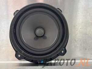 Gebruikte Speaker Kia Soul II (PS) EV Prijs € 24,95 Margeregeling aangeboden door Japoto Parts B.V.