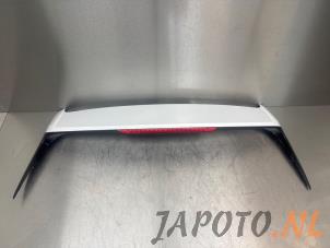 Używane Tylny spojler Hyundai i30 Wagon (PDEF5) 1.4 T-GDI 16V Cena € 199,95 Procedura marży oferowane przez Japoto Parts B.V.