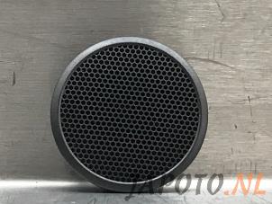 Gebruikte Tweeter Mazda CX-3 (DJ/DK) 2.0 SkyActiv-G 120 Prijs € 24,99 Margeregeling aangeboden door Japoto Parts B.V.