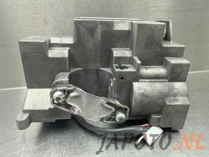 Gebruikte Slot Stuurhuis Mazda CX-3 (DJ/DK) 2.0 SkyActiv-G 120 Prijs € 99,95 Margeregeling aangeboden door Japoto Parts B.V.