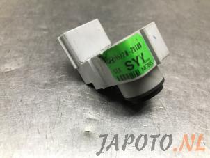 Begagnade Parkeringssensor Hyundai Veloster 1.6 GDI 16V Pris € 24,95 Marginaltabell erbjuds av Japoto Parts B.V.