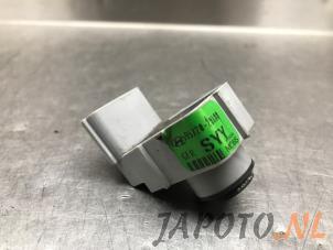 Begagnade Parkeringssensor Hyundai Veloster 1.6 GDI 16V Pris € 24,95 Marginaltabell erbjuds av Japoto Parts B.V.