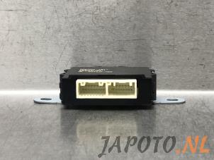 Gebruikte Stoelverwarmings module Mitsubishi Eclipse Cross (GK/GL) 2.4 16V PHEV 4x4 Prijs € 74,95 Margeregeling aangeboden door Japoto Parts B.V.