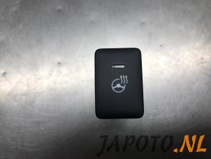 Begagnade Brytare (diverse) Mitsubishi Eclipse Cross (GK/GL) 2.4 16V PHEV 4x4 Pris € 24,95 Marginaltabell erbjuds av Japoto Parts B.V.