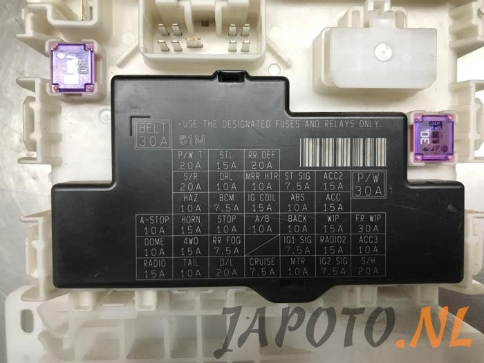 Säkringsbox från en Suzuki SX4 S-Cross (JY) 1.6 16V 2015