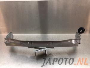 Używane Wspornik (rózne) Mitsubishi Eclipse Cross (GK/GL) 2.4 16V PHEV 4x4 Cena € 74,95 Procedura marży oferowane przez Japoto Parts B.V.