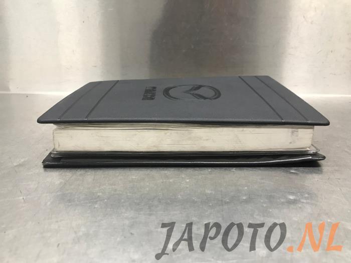 Instructie Boekje van een Mazda 2 (DE) 1.3 16V S-VT 2007