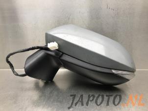 Gebruikte Buitenspiegel links Toyota Corolla (E21/EA1/EH1) 1.8 16V Hybrid Prijs € 249,95 Margeregeling aangeboden door Japoto Parts B.V.