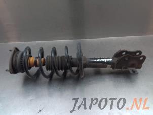 Gebruikte Voorpoot links Mazda CX-5 I (KE,GH) 2.2 Skyactiv D 16V 4WD Prijs € 49,00 Margeregeling aangeboden door Japoto Parts B.V.
