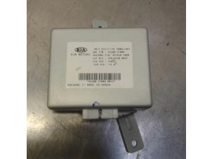 Begagnade Inbyggd dator Kia Picanto (TA) 1.0 12V Pris € 25,00 Marginaltabell erbjuds av Japoto Parts B.V.