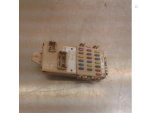 Gebruikte Zekeringkast Subaru Impreza II Plus (GG) 2.0 16V AWD Prijs € 19,99 Margeregeling aangeboden door Japoto Parts B.V.