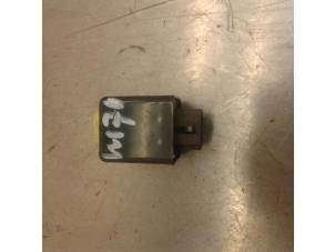 Używane Przekaznik Ssang Yong Korando Cabrio (KJ) 2.9 TD Cena € 9,95 Procedura marży oferowane przez Japoto Parts B.V.