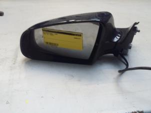 Używane Lusterko zewnetrzne lewe Audi A4 (B7) Cena € 30,00 Procedura marży oferowane przez Poolman autodemontage