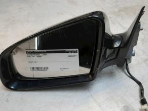 Używane Lusterko zewnetrzne lewe Audi A4 Avant (B7) 2.0 TDI Cena € 30,00 Procedura marży oferowane przez Poolman autodemontage