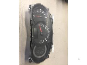 Begagnade Instrumentpanel Renault Master III (FV) 2.3 dCi 145 16V FWD Pris € 36,30 Inklusive moms erbjuds av Poolman autodemontage