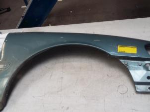 Gebruikte Scherm rechts-voor Volvo V70 Prijs € 30,00 Margeregeling aangeboden door Poolman autodemontage