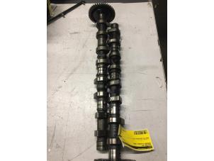 Używane Zestaw walka rozrzadu Mercedes E (W211) 2.2 E-200 CDI 16V Cena € 30,00 Procedura marży oferowane przez Poolman autodemontage