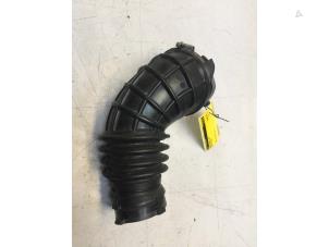 Używane Waz ssacy powietrza Audi A4 (B8) 1.8 TFSI 16V Cena € 30,00 Procedura marży oferowane przez Poolman autodemontage