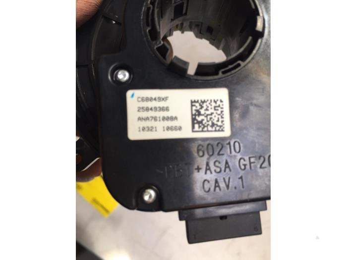 Klokveer Airbag van een Daewoo Cruze 1.6 16V 2011