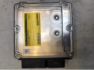 Używane Komputer sterowania silnika Audi A4 (B7) 2.0 TFSI 20V Cena € 75,00 Procedura marży oferowane przez Poolman autodemontage