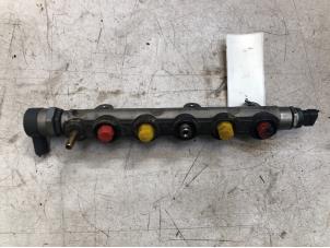 Gebruikte Brandstofdruk sensor Opel Vivaro 2.0 CDTI Prijs € 36,30 Inclusief btw aangeboden door Poolman autodemontage