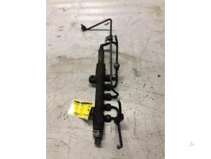 Begagnade Bränsletryckssensor Fiat Ducato (250) 2.0 D 115 Multijet Pris € 36,30 Inklusive moms erbjuds av Poolman autodemontage