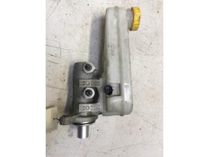 Begagnade Bromspump Fiat Ducato (250) 2.3 D 150 Multijet II VGT Pris € 36,30 Inklusive moms erbjuds av Poolman autodemontage