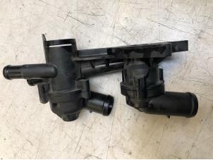 Begagnade Termostathus Audi A3 Sportback (8PA) 1.4 TFSI 16V Pris € 30,00 Marginaltabell erbjuds av Poolman autodemontage