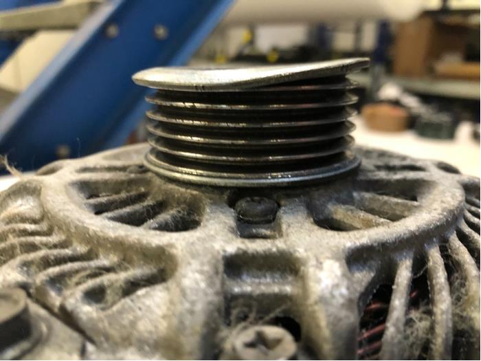 Dynamo from a Mazda 6 Sport (GH14/GHA4) 2.0i 16V S-VT 2010