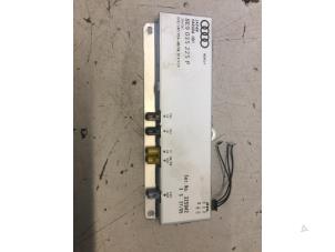 Używane Sterownik Rózne Audi A4 Avant Quattro (B7) 3.0 TDI V6 24V Cena € 20,00 Procedura marży oferowane przez Poolman autodemontage