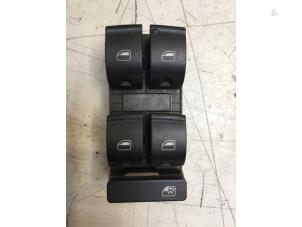 Używane Przelacznik elektrycznej szyby Audi A4 Avant Quattro (B7) 3.0 TDI V6 24V Cena € 20,00 Procedura marży oferowane przez Poolman autodemontage